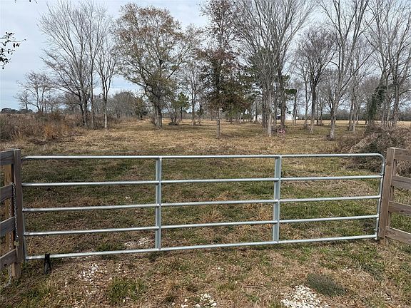 5th image of 32186 Howell Rd