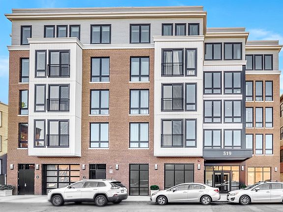 2nd image of 519 E 2nd St #408