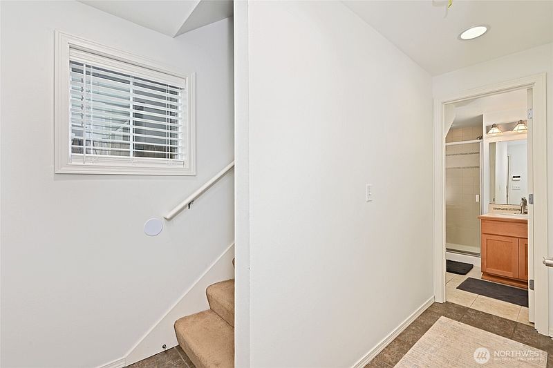 3rd image of 8509 Midvale Avenue N #C