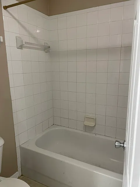 3 bed, 1756 sqft, $2,100 — Photo 4
