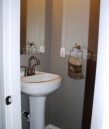 Powder room