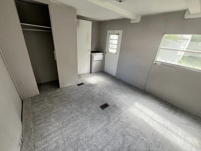 6020 Edmund Hwy #13 — Photo 4