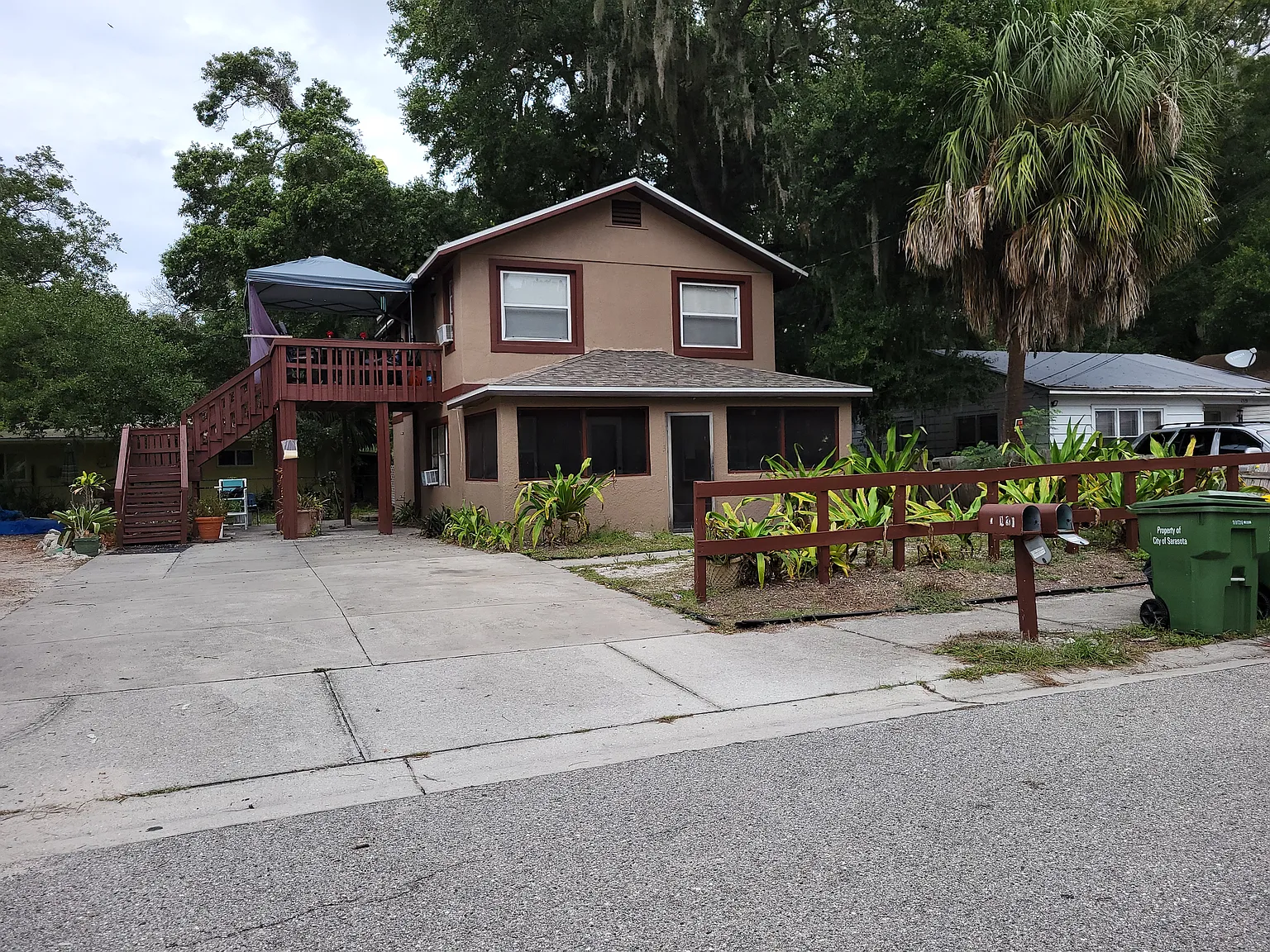 2 bed, 1000 sqft, $1,100 — Photo 1
