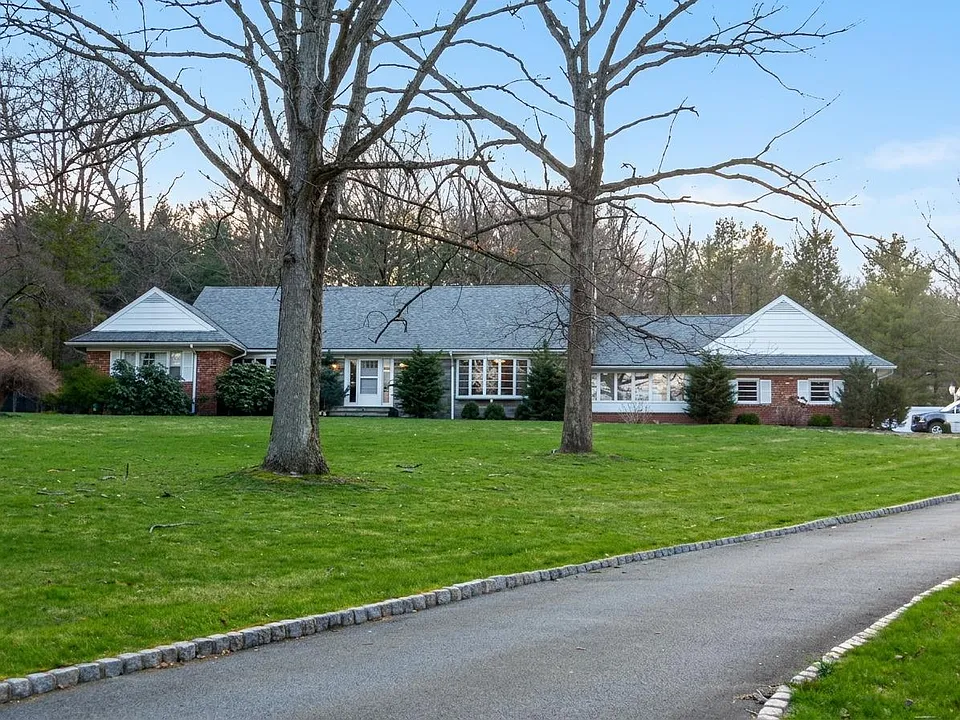 105 Powerville Rd