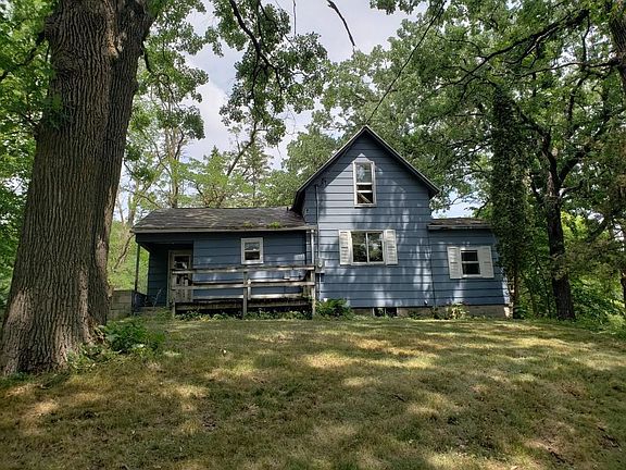 2nd image of 15995 Cushing Rd