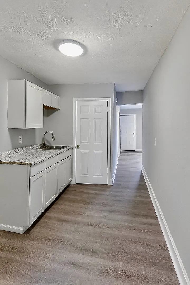 61 Thorp St - Unit 1L — Photo 1