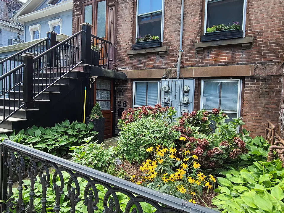 28 Trumbull St #GROUND FLOOR