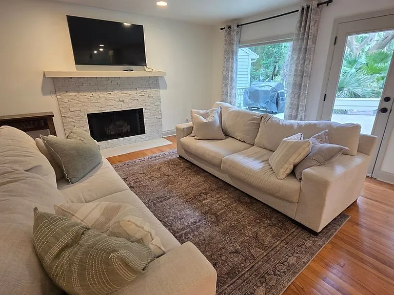 11 Wax Myrtle Ct — Photo 20