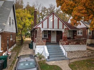 132 Detzel Pl, Cincinnati, OH 45219