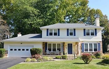 1st image of 17 Sunnybrae Ct