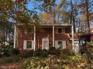 522 W Cornwall Rd, Cary, NC 27511