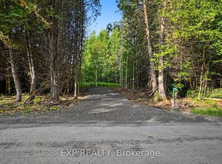 1585 Darling Rd, Lanark Highlands, ON K0A1P0