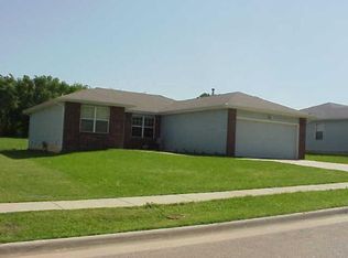 4124 W Madison St, Springfield, MO 65802