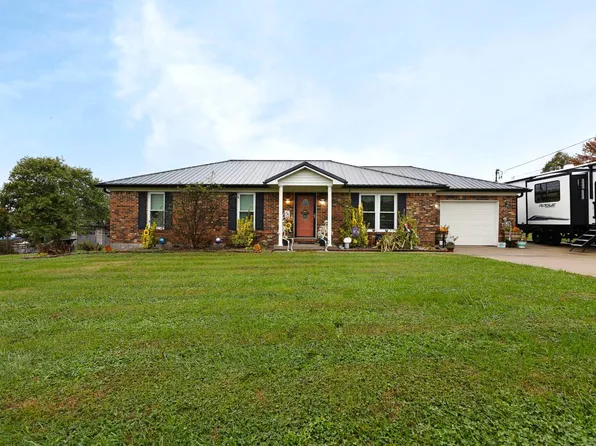 2006 Farmaway Dr, Bardstown, KY 40004