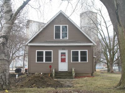 720 N Plum St, Farmer City, IL, 61842