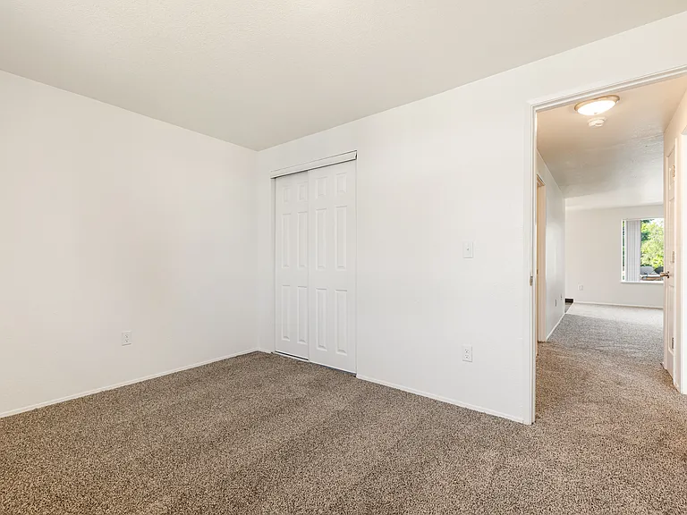 Orchards Apartments — Photo 18