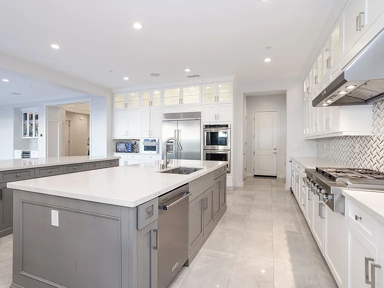 11710 Manchester Way — Photo 12