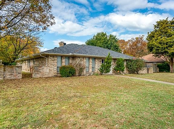 5th image of 311 Naples Dr