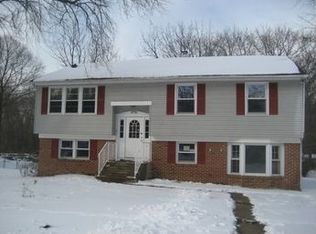 213 N Forklanding Rd, Cinnaminson, NJ 08077