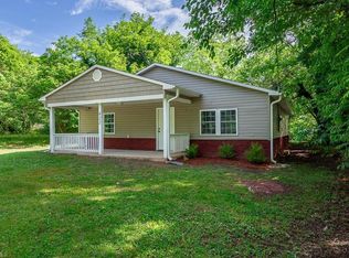 422 Henry St, Eden, NC 27288