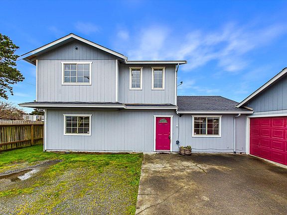 3rd image of 560 Baker Rd