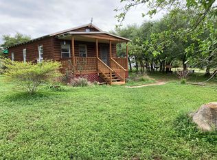 158 Quail Ridge Dr, Beeville, TX 78102