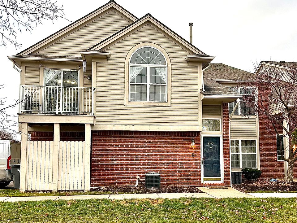 1st image of 43145 Woodbridge Dr #114