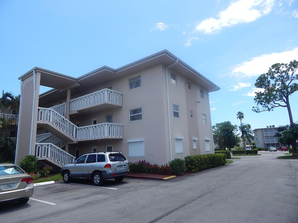 1st image of 2581 N Garden Dr APT 212