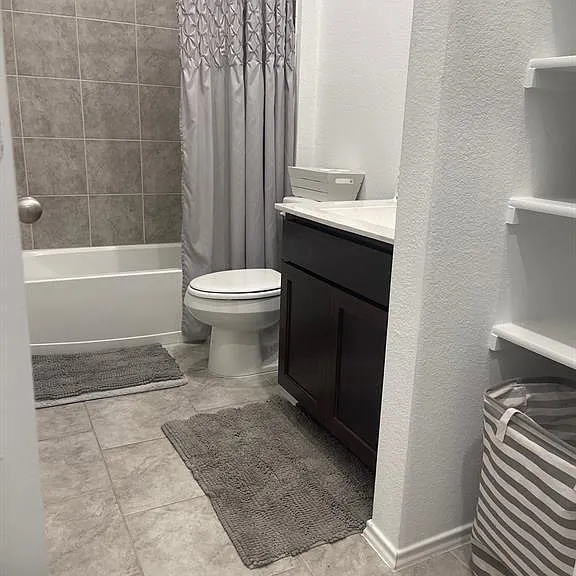 16118 Jordan Meadow Way — Photo 9