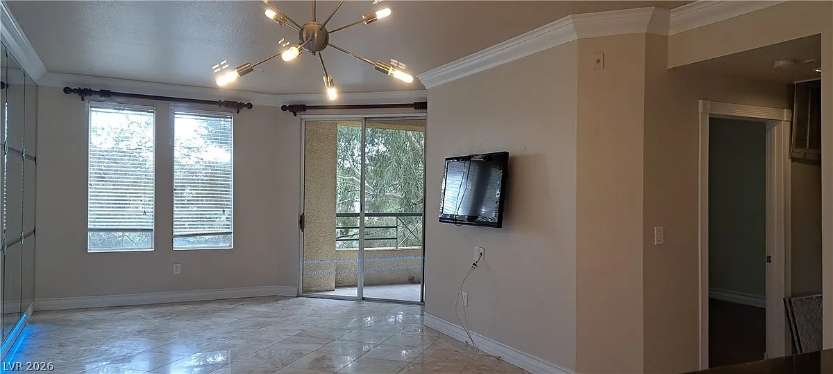 Building Photo - 270 E Flamingo Rd #227