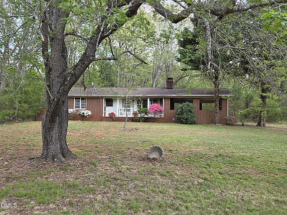 2nd image of 2621 Coleman Loop Rd