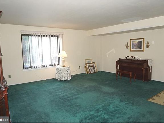 4th image of 13011 Trina Dr