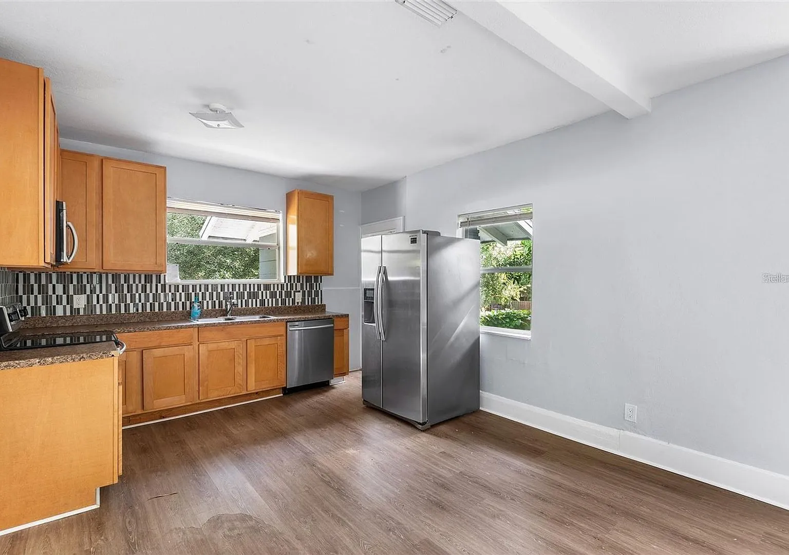 Armature Works Home For Rent!! — Photo 4