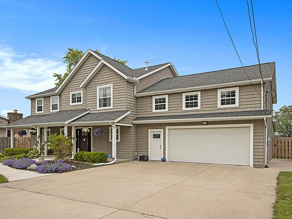 2nd image of 2713 Woodbine Ave