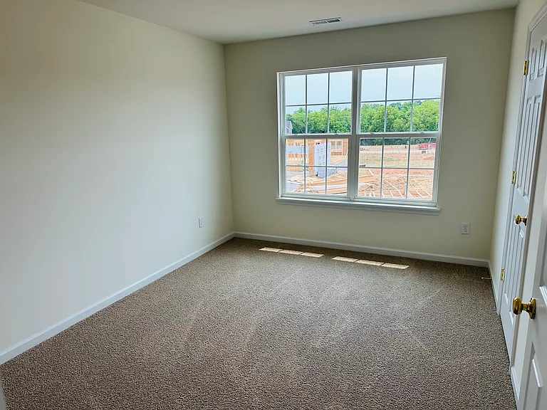 403 Butterfly Ln — Photo 7