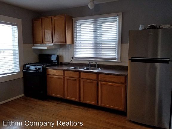 4th image of 4464 Bingham Ave
