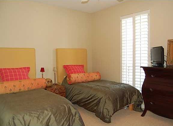 5th image of 1122 Soundview Trl