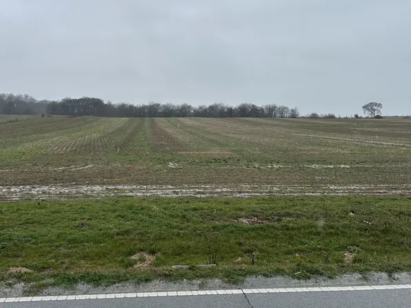 205 Brick School Rd, Muscle Shoals, AL 35661