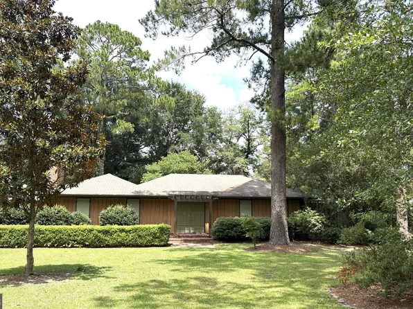 1103 Wingate St, Dublin, GA 31021