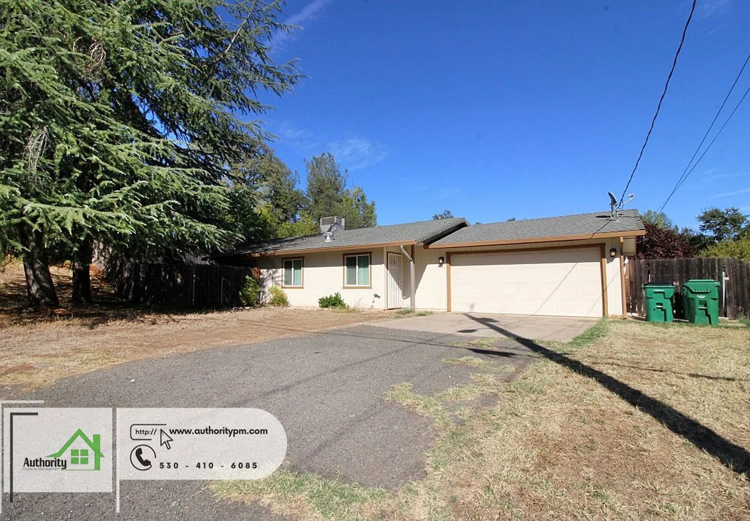 2 bed, 1.0 bath, 884 sqft, $1,600 — Photo 1