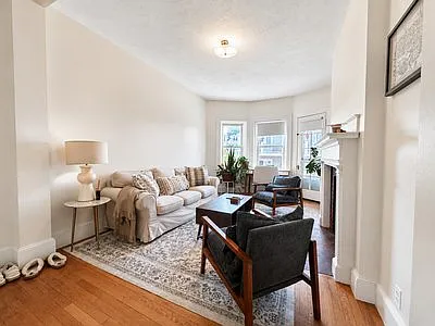 162 Summer St #24 — Photo 1