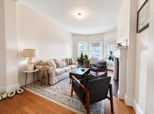 162 Summer St APT 24, Somerville, MA 02143