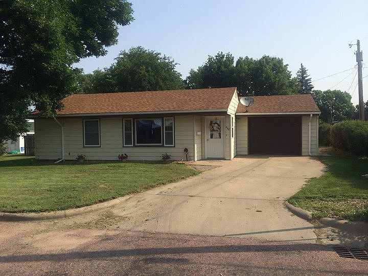 220 W. Lawler