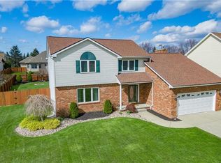15 Windham Ln, Grand Island, NY 14072