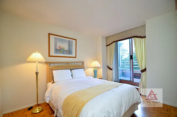 Sold by Bona Tierra | media 10