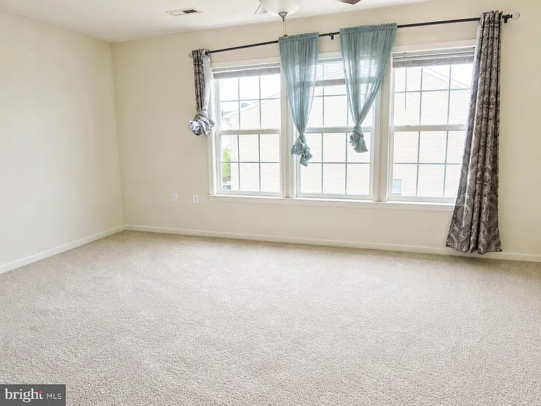 46 Desert Rose Way — Photo 12