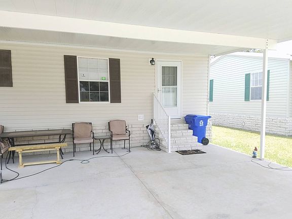 2nd image of 1645 Poppy Cir