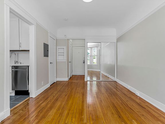 4th image of 920 Leavenworth St APT 101