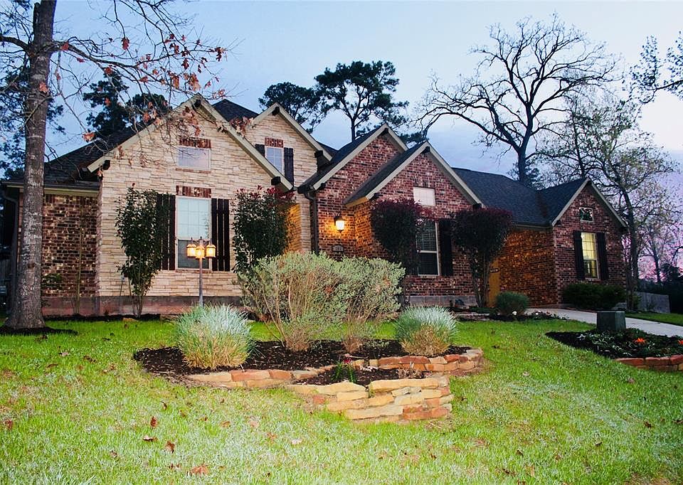 1st image of 303 Woodside Ln