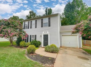 1609 Eagle Lake Dr, Fort Mill, SC 29715
